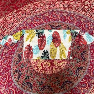 Floral crop top size S